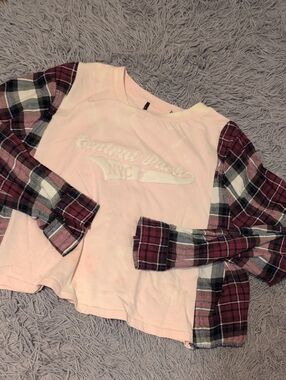 Pink Plaid Sleeve CropTop - Central Park NYC Graphic